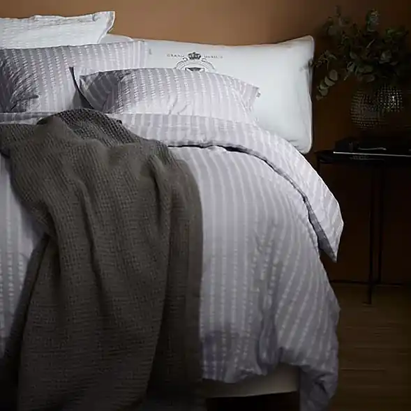 Beställ idag Seersucker 2-Dels Påslakanset Grand Design