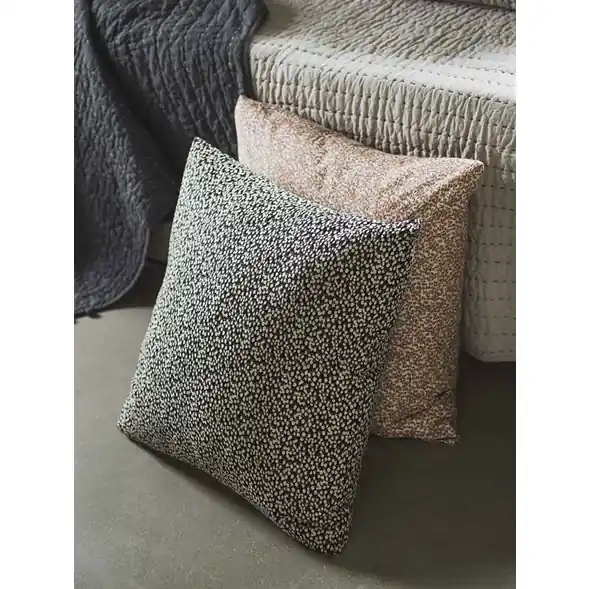 Sänkt pris Poppy Kuddfodral