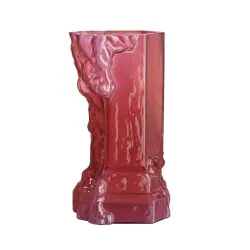 Begränsat antal Kosta Boda Rocky Baroque vas hot pink 350mm