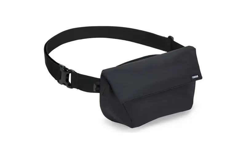 Axelväska Thule Enroute Sling Bag 2L Black Rabatt